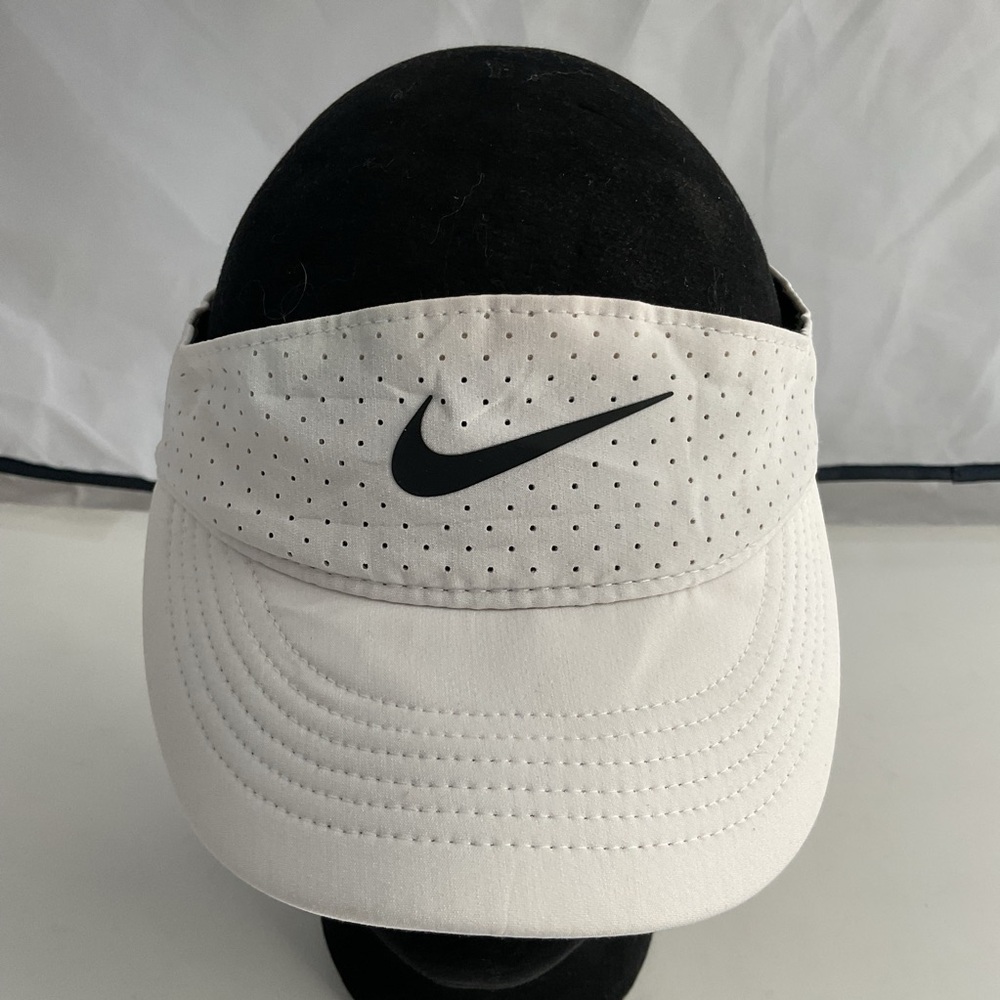 Nike Dri-Fit Swoosh Logo White Breathable Strapback Adjustable Visor Hat Cap - Picture 3 of 9